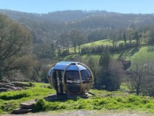 Medium Oval House Garden Pod