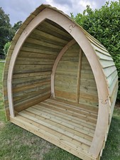 Garden Pod Outside Eating